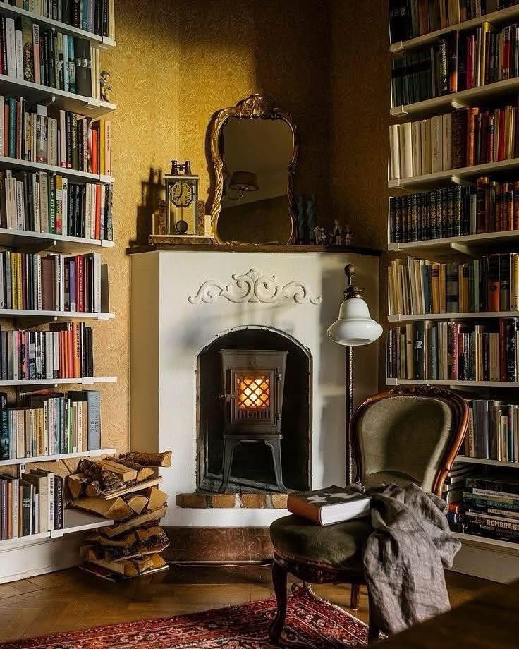 amorenloslibros's tweet photo. 📚 "Leeré mis libros, tomaré café, escucharé música y cerraré la puerta".

🖊️ J. D. Salinger https://t.co/hfe0eP6VNA