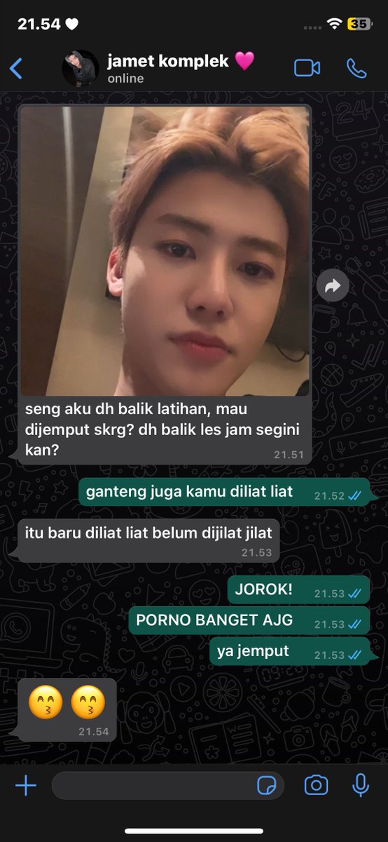 pacar 5 langkah - jaemren fluffy au.

what if jaemren pacaran dan komplek mereka sebelahan doang.

cw// kinda harsword.