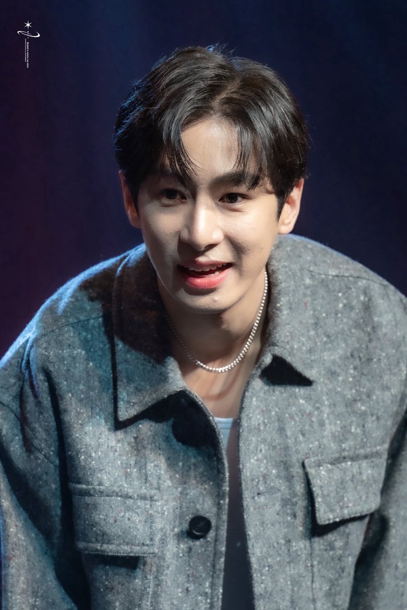 260209 무도회

#선한국 배우님

💙🖤