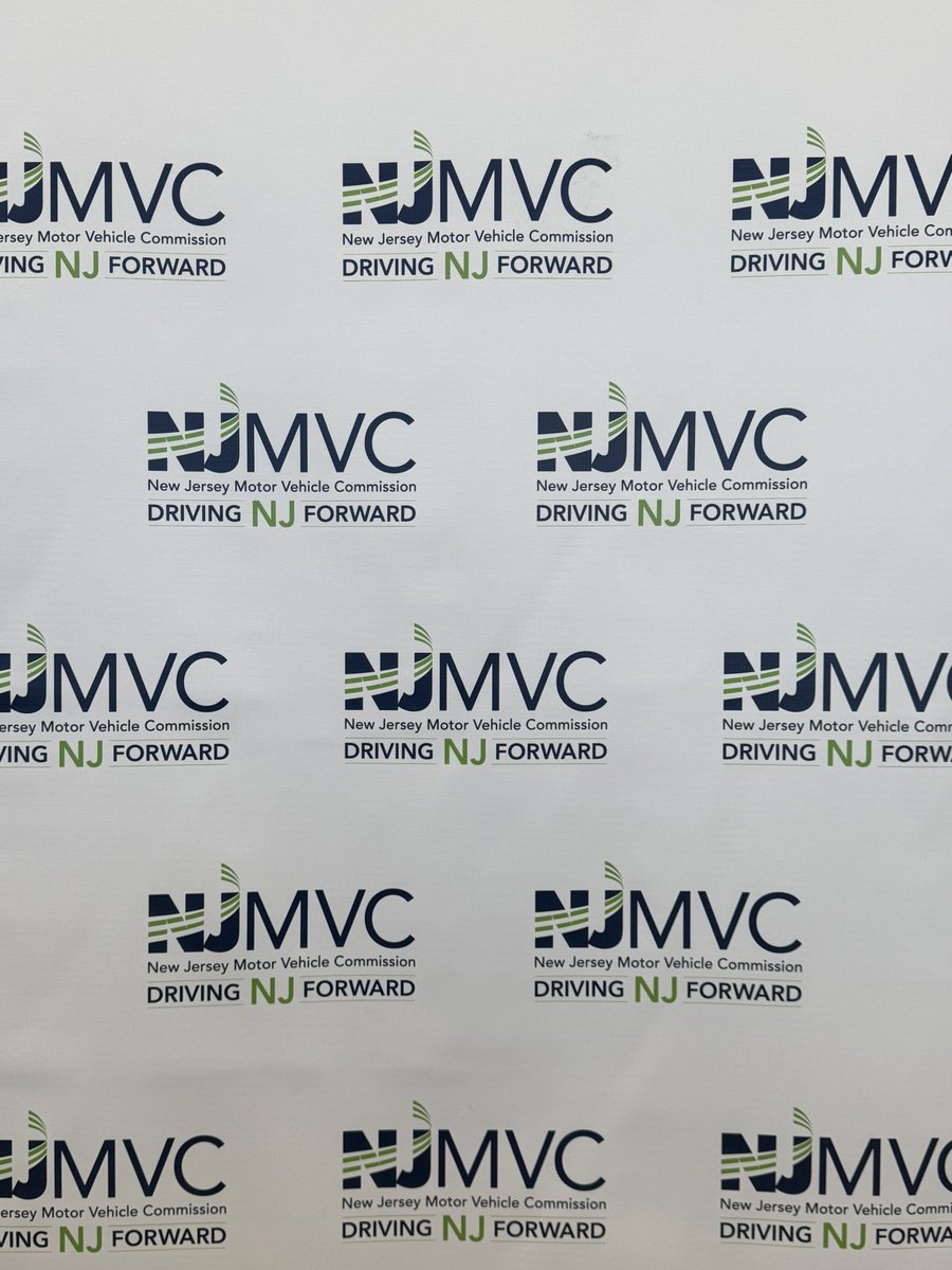 haircam2's tweet photo. This place is a complete shit show and failure, exactly like the state π‘ #NJDMV https://t.co/gE6jLvN0Lv
