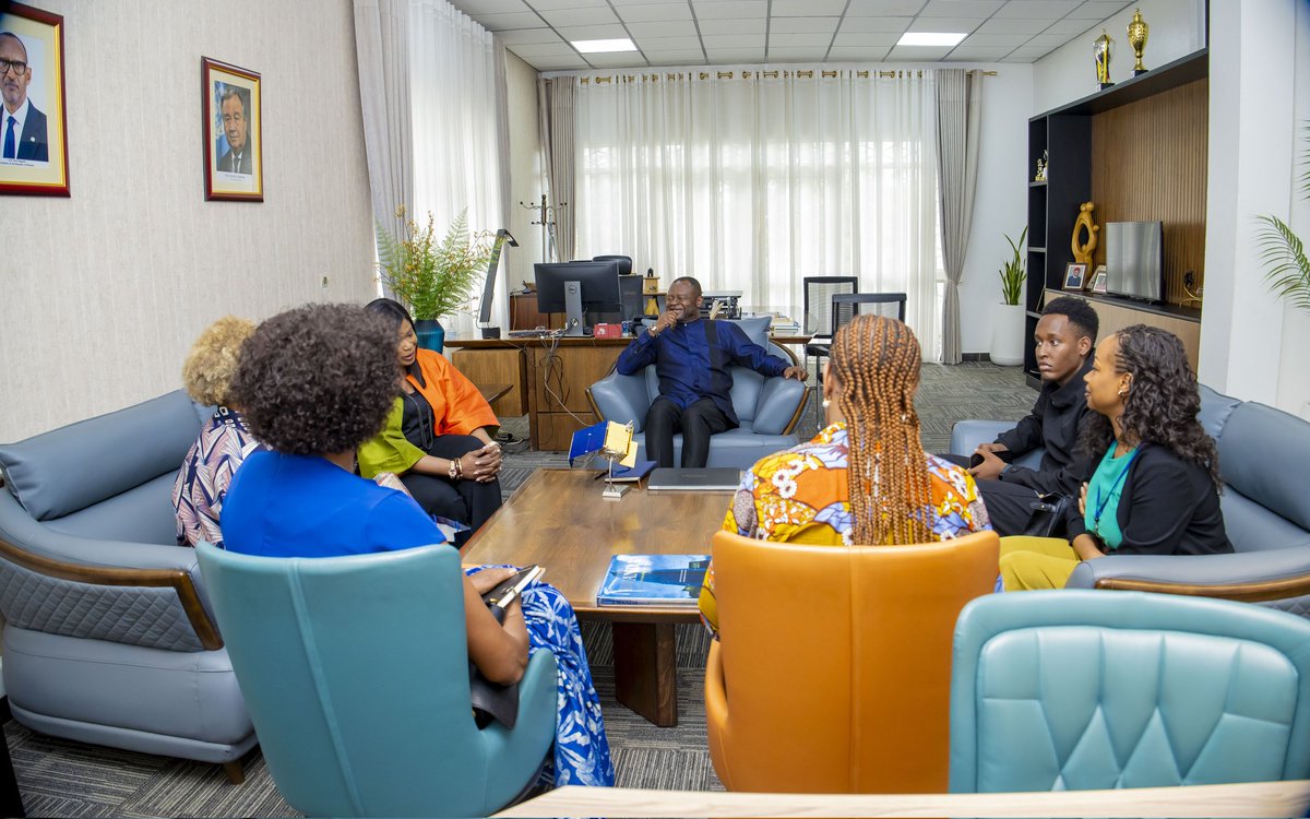 UNRwanda's tweet photo. Today, @ozonnia received a delegation from Women for Women International, led by its Pres, Thelma Ekiyor, and accompanied by the ED for #Rwanda and board members for a courtesy visit.

They discussed  women’s empowerment and gender equality to drive progress toward #SDGs https://t.co/V316bWThcm