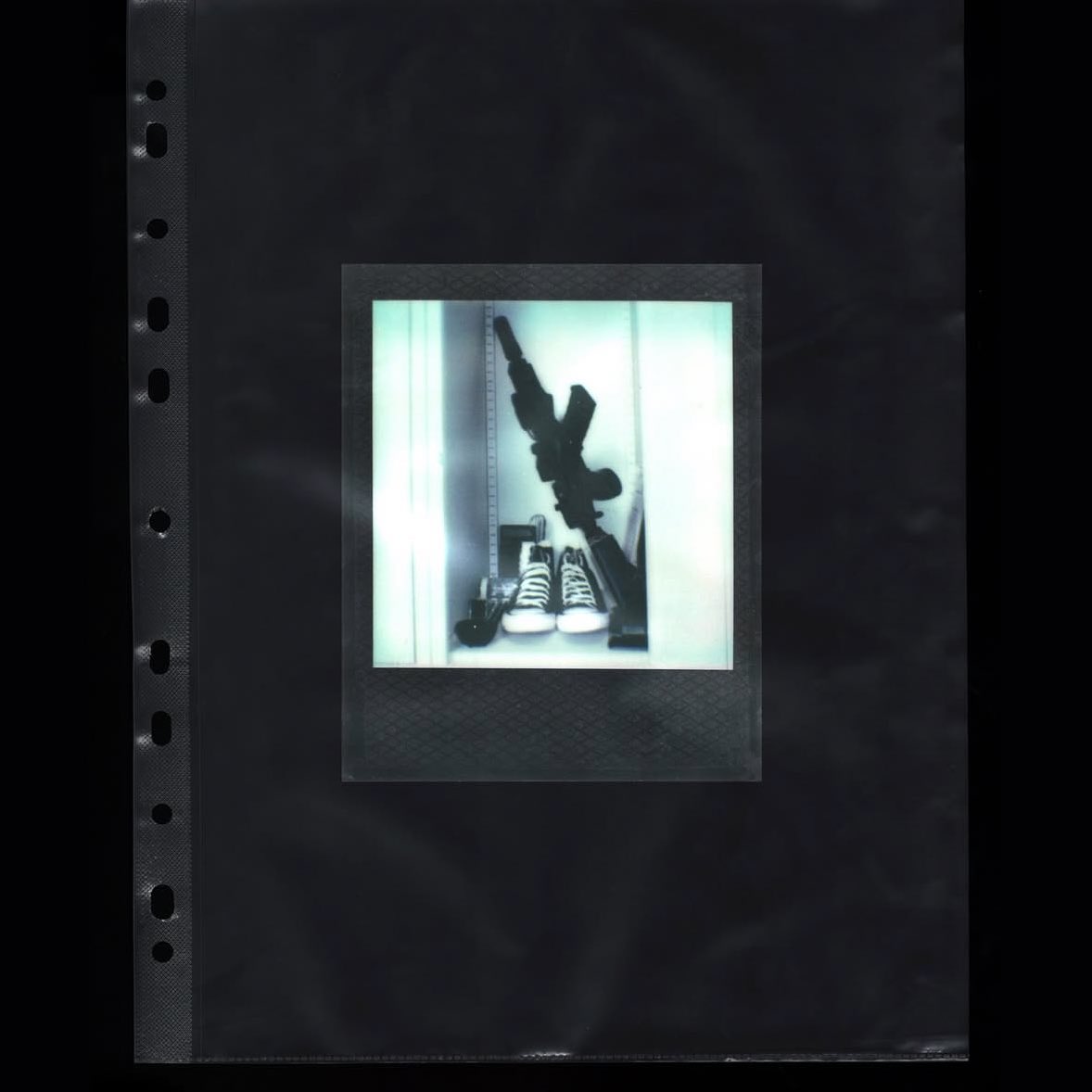 jisungjisungjg's tweet image. au #nomin |  bothsides ⚔️

dos detectives rivales son obligados a trabajar juntos en el caso más importante de sus carreras.

para resolver el caso tendrán que confiar… pero ¿cómo confías en alguien que siempre parece tener dos versiones de sí mismo?