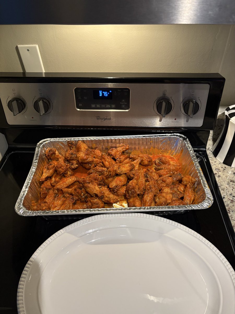 Ordered 60 wings from <a href="/BirdsNestBar/">Bird's Nest Bar</a> for the Super Bowl last night