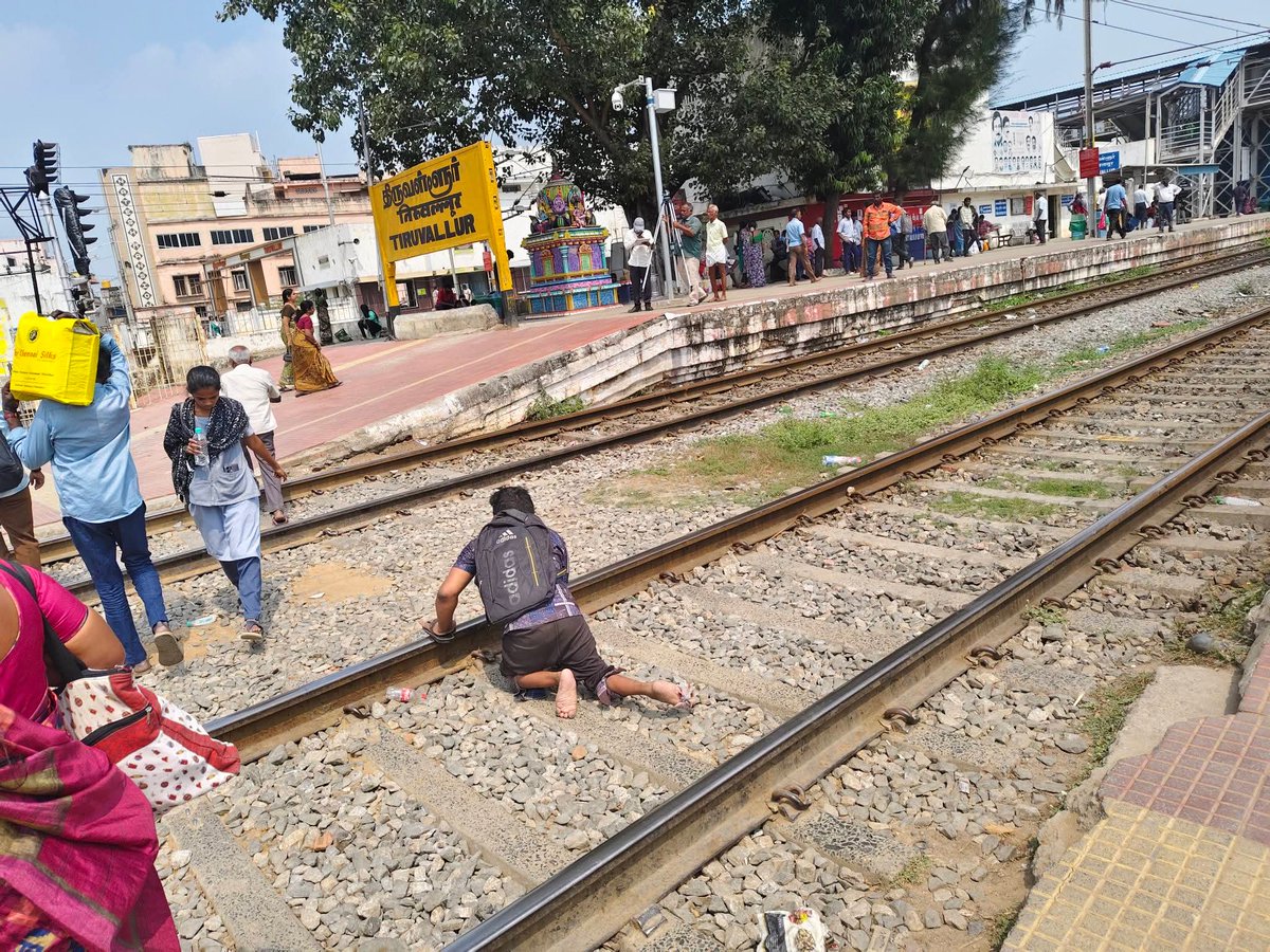 பேராசிரியர் தீபக்நாதன் , Prof Deepaknathan tweet media