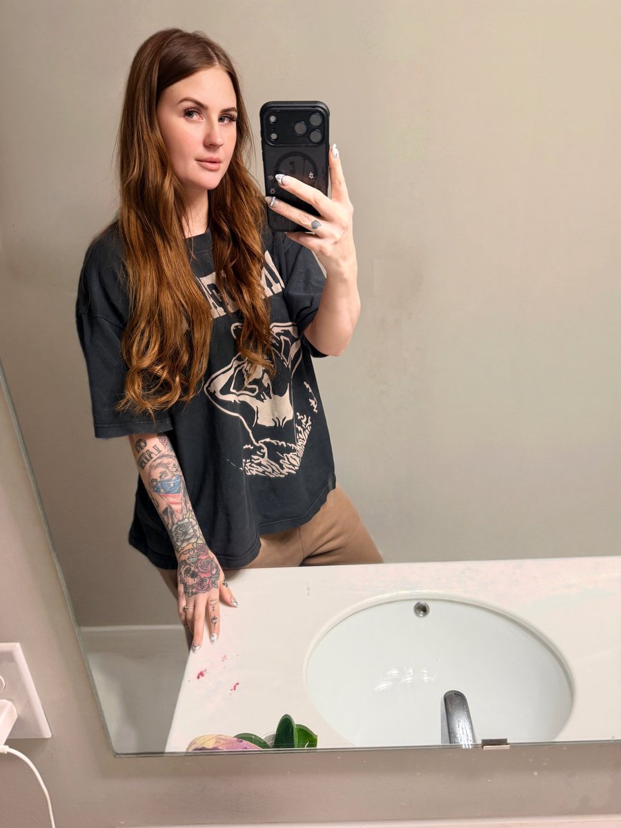 Hannah Lynn tweet media