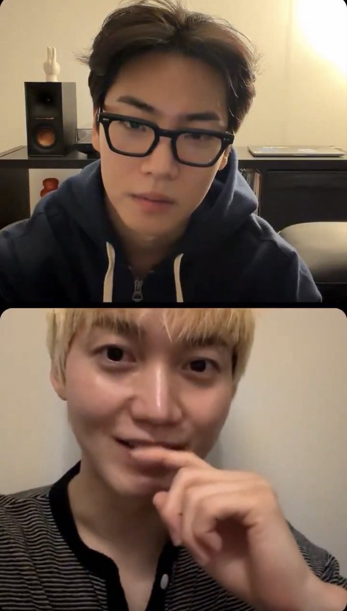 22xample's tweet image. 애인 몰래 듣고싶은대 안대서 초조해져서 손 물어뜯는 어노잉 오렌지