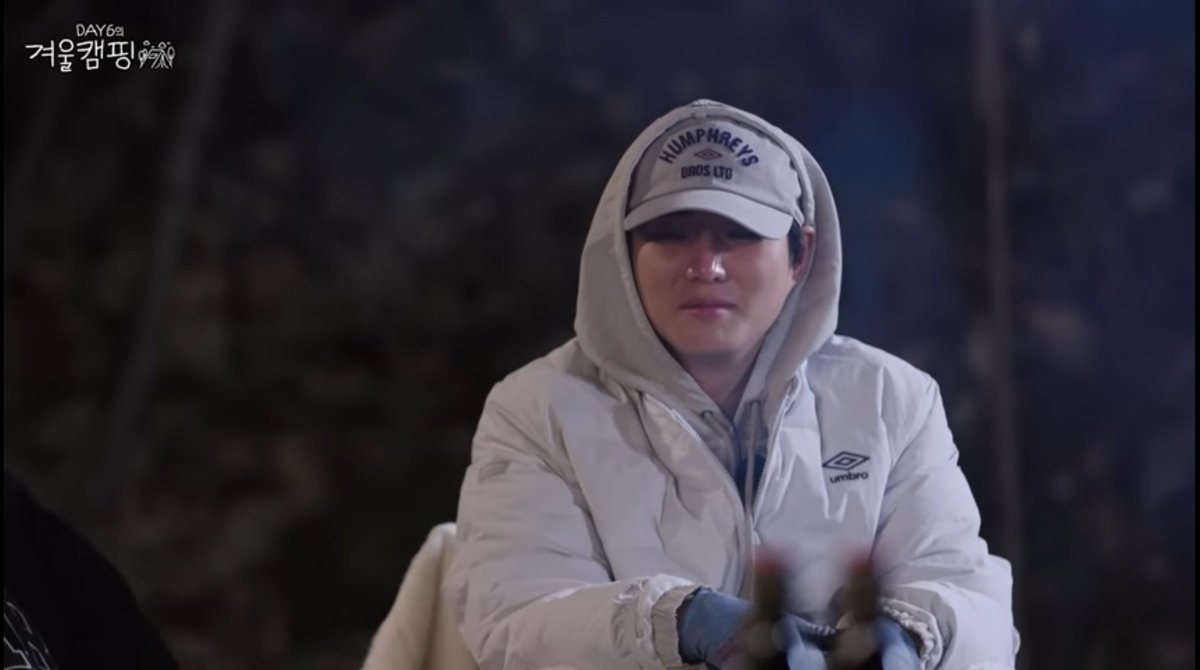 i want to comfort &amp; hug kang younghyun so bad🥹🥹🥹🥹🥹