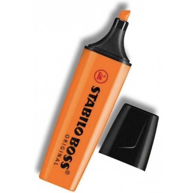 ln4norris's tweet image. our suits this year