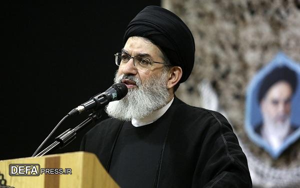 MNourinya's tweet photo. سید هاشم الحیدری : 
راهپیمایی #۲۲_بهمن از پیاده روی #اربعین مهم تر است . 
۲۲ بهمن فقط خالص ها می آیند . https://t.co/bgJD7yaBic