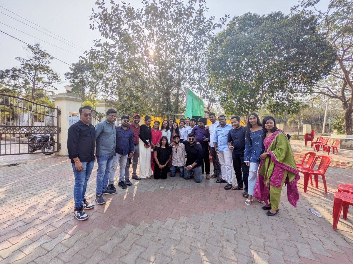 Journalism Alumni Meet at Utkal University. reconnecting memories, sharing experiences, shaping the future of media.
#utkaluniversity #Bhubaneswar