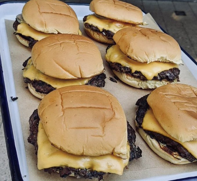 Food Pleaser tweet media