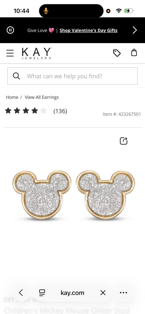 goodgoodtiffany's tweet photo. Her first pair of Gold Studs 😍 https://t.co/3enT4lpT13