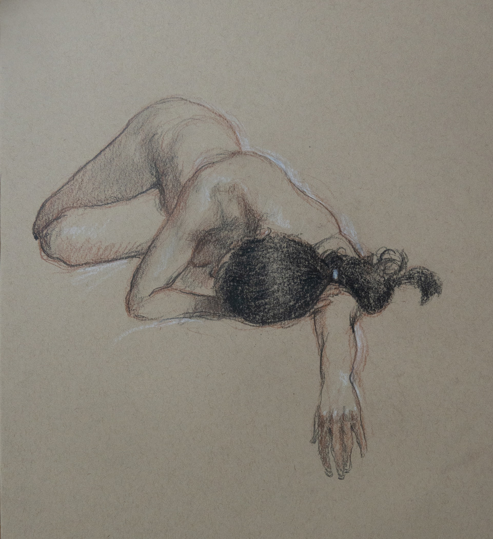 Life study - crayon on toned paper.

#figurativeart #lifedrawing