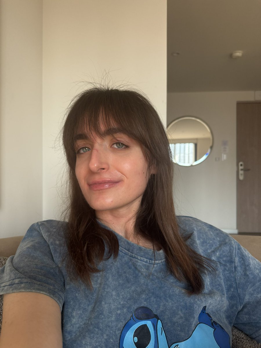 Elizabeth Tolstenko tweet media