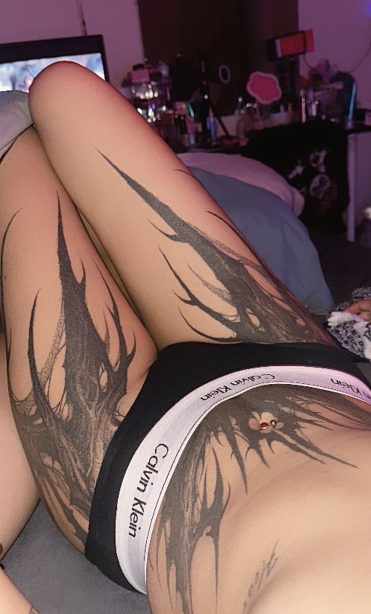 Mikemesex 🇹🇭 tweet media