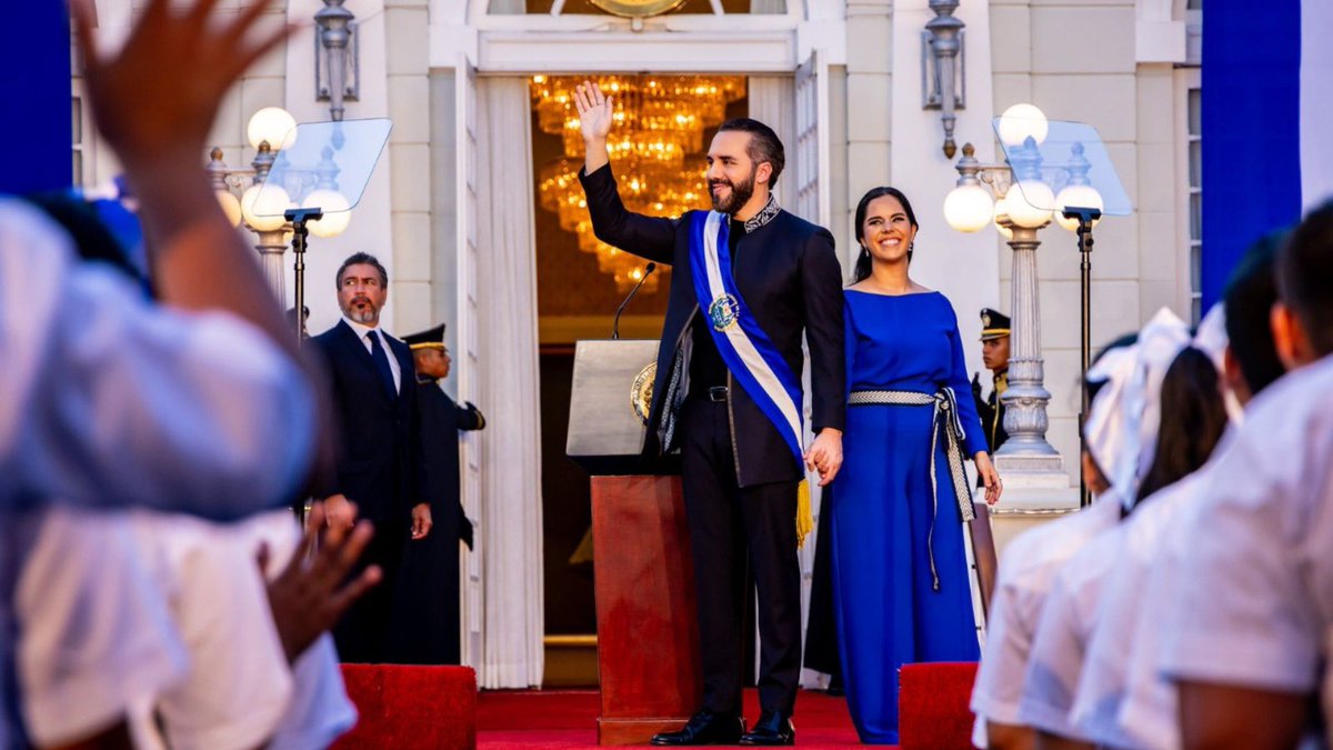 #ClasePolítica | 🇸🇻📊 Mayoría de salvadoreños avala la reelección presidencial

Nota completa: ultimahora.sv/mayoria-de-sal…