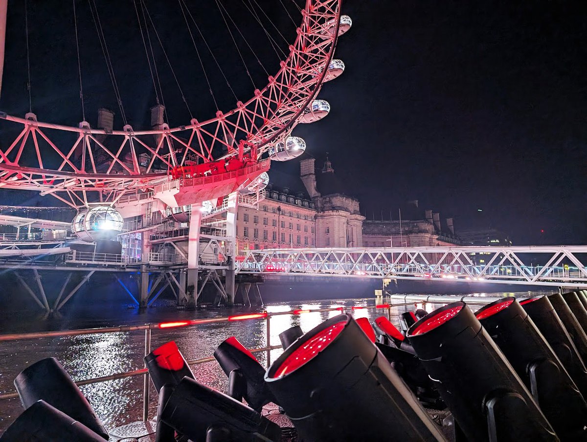 LcrLights's tweet photo. 🎆 Behind the Magic: Lighting @mayorofldn's New Year’s Eve Fireworks ✨
#BTS #BehindTheScenes #NYE #LondonFireworks #NewYearsEve #BBC#LondonEye #London #LightingRental #LightingDesign #Lights #Control #Rigging#LightsControlRigging #LCR https://t.co/4CQU5k09A0