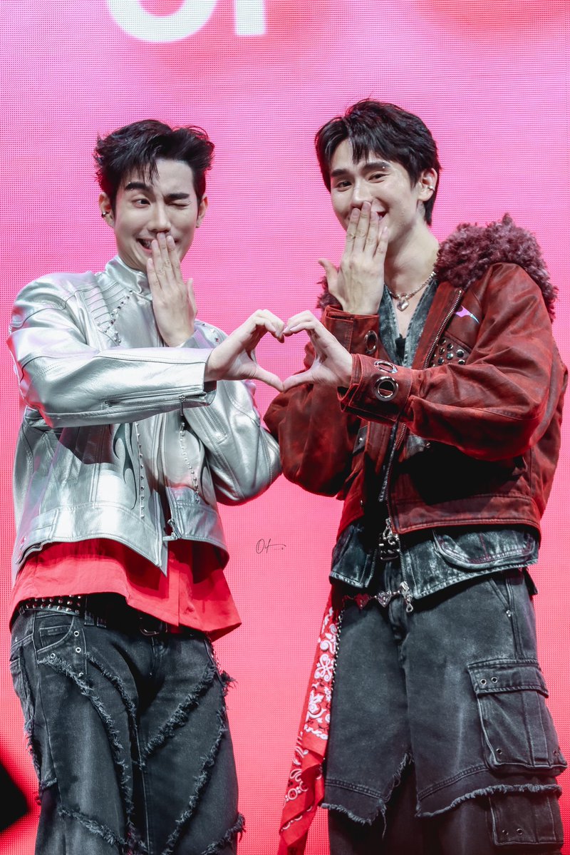 ซ้อมเป็นสาววายที่รักกัน 💕🥰

TRUE5G FANDOM OF SMILE
#GFFBSmileBESTwithTRUE5G
#fforce_  #kasibook 
𓏔 𓈒 #OilATPic