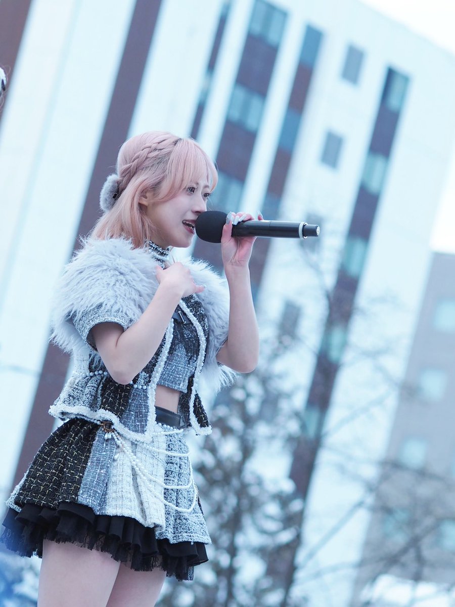 2026/02/09 雪まつり また雪まつりのステージに立つ北出ちゃんの写真を