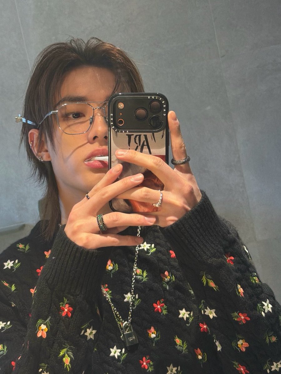 i heard people                             i know.
are shipping us?                       i started it