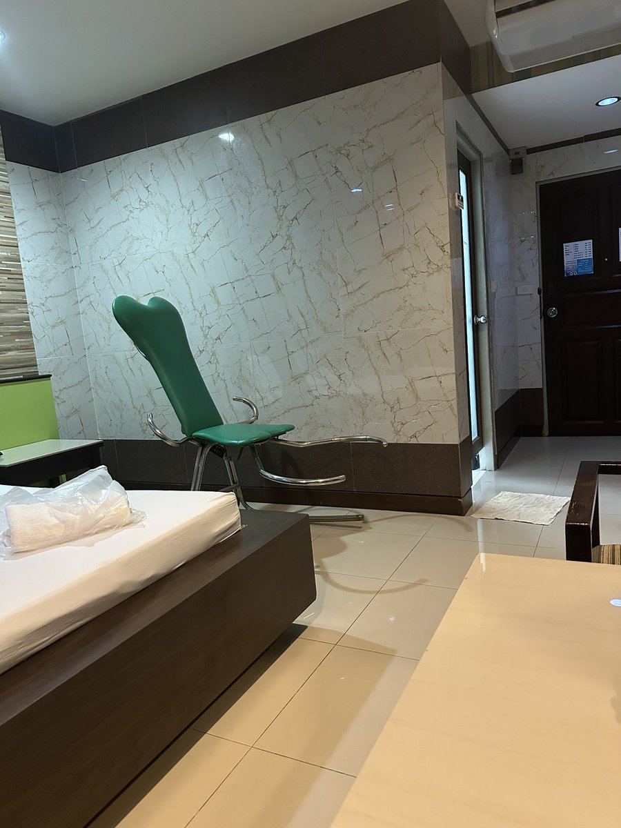 Shared Watching tweet media