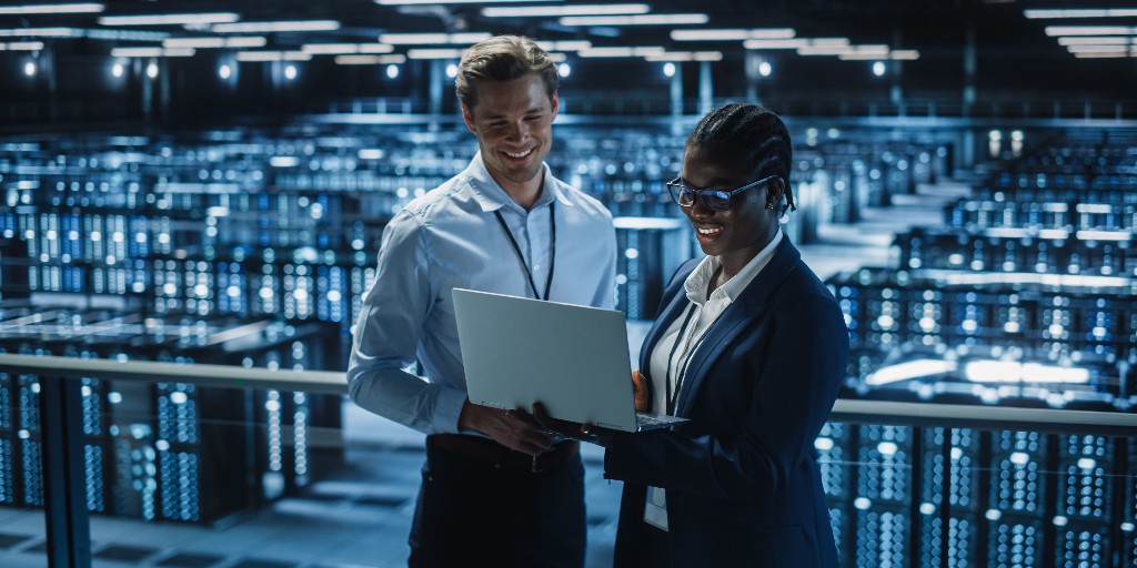 Quantum networking is coming to the same plants, #datacenters and control rooms you manage today. Find out what that means by reading this blog Gaurav Dhamija &amp; Tim Waters. bit.ly/4azlLRD #QuantumComputing #CyberSecurity #QuantumSafe <a href="/ChicagoQuantum/">Chicago Quantum Exchange</a> <a href="/QSECDEF/">Quantum Security Defence</a>