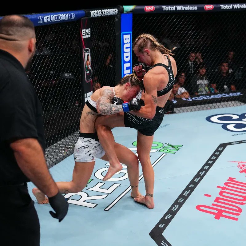 VISportsTalk's tweet photo. Carli Judice FIGHT WEEK #JUSTBLEED🩸
One of the most exciting #UFC prospects @snowlikejonn https://t.co/U6qpKkKoB8