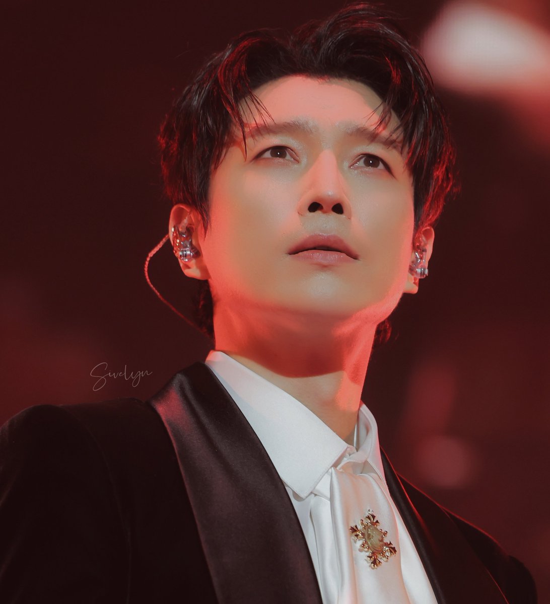 Sivelyn_fore's tweet image. 260208 THE LEGACY IN BUSAN 일콘

𝕲𝖔𝖉 𝕾𝖆𝖛𝖊 𝖀𝖘...

#포레스텔라 #배두훈 #forestella