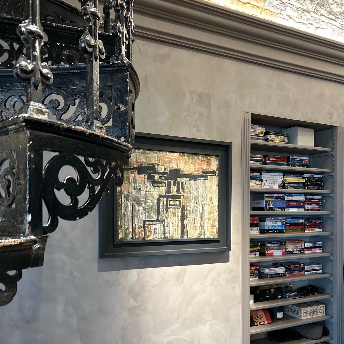 luigipericle's tweet photo. Today, the Archivio Luigi Pericle is not only a repository, but a living space, a bridge between art, spirituality and knowledge. A place where every trace conveys the depth of an artist who made his inner world his greatest work.
#swiss #Switzerland https://t.co/j36Me0EHKQ