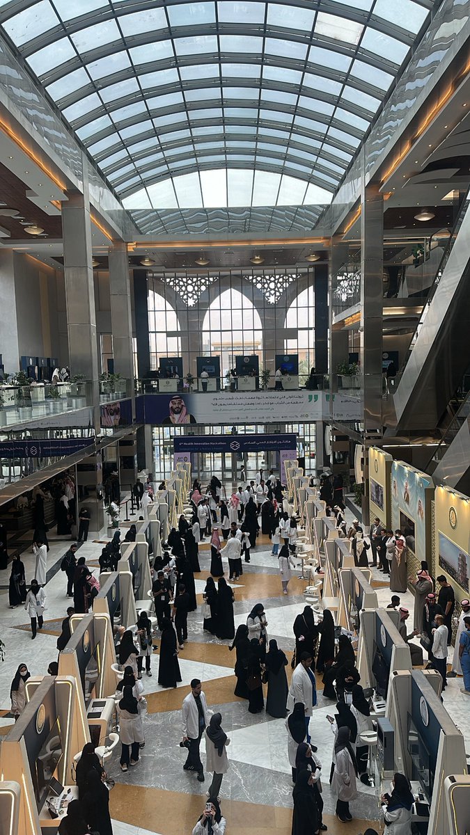 99i5l's tweet photo. تشرفت بأن اكون من ضمن فريق هاكثون الابتكار الصحي السادس، نجاح معتاد وتجربة مثرية وسعيدة، مبروك لأخوي تركي الصانع @t_alsanie على هذا النجاح،
شكرا لعمادة شؤون الطلاب على جهودهم وشكر خاص لـ أ.عبدالرحمن الغامدي على هذي اللحظات الجميلة ❤️🙏
#نبتكر_لصحة_وطن
 #KSAU_Hackathon_2026 https://t.co/anEyNzBJLz