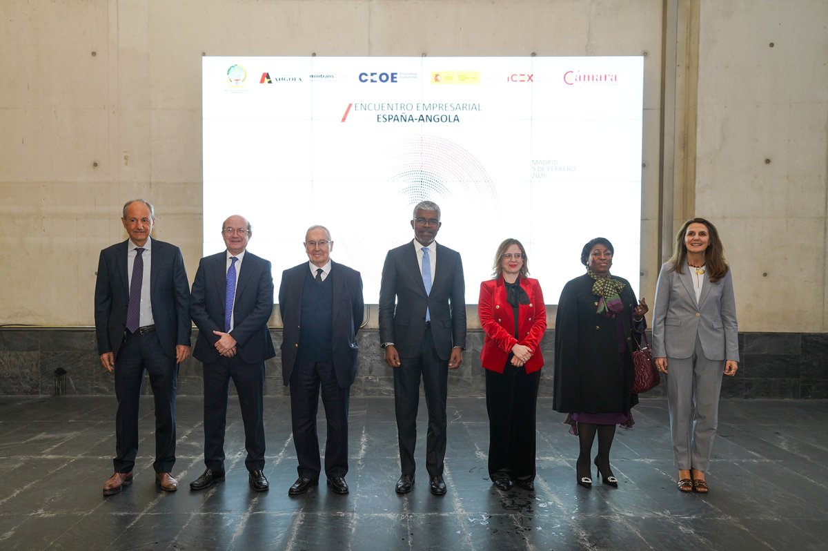 Comienza el Encuentro Empresarial España-Angola, en la Cámara de España en colaboración con <a href="/CEOE_ES/">CEOE</a> y la Secretaría de Estado de Comercio a través de <a href="/ICEX_/">ICEX</a>, coincidiendo la delegación del gobierno de Angola, representada por el Ministro de Transportes, <a href="/Ricardoviegas55/">Ricardo Viegas D’Abreu</a>.