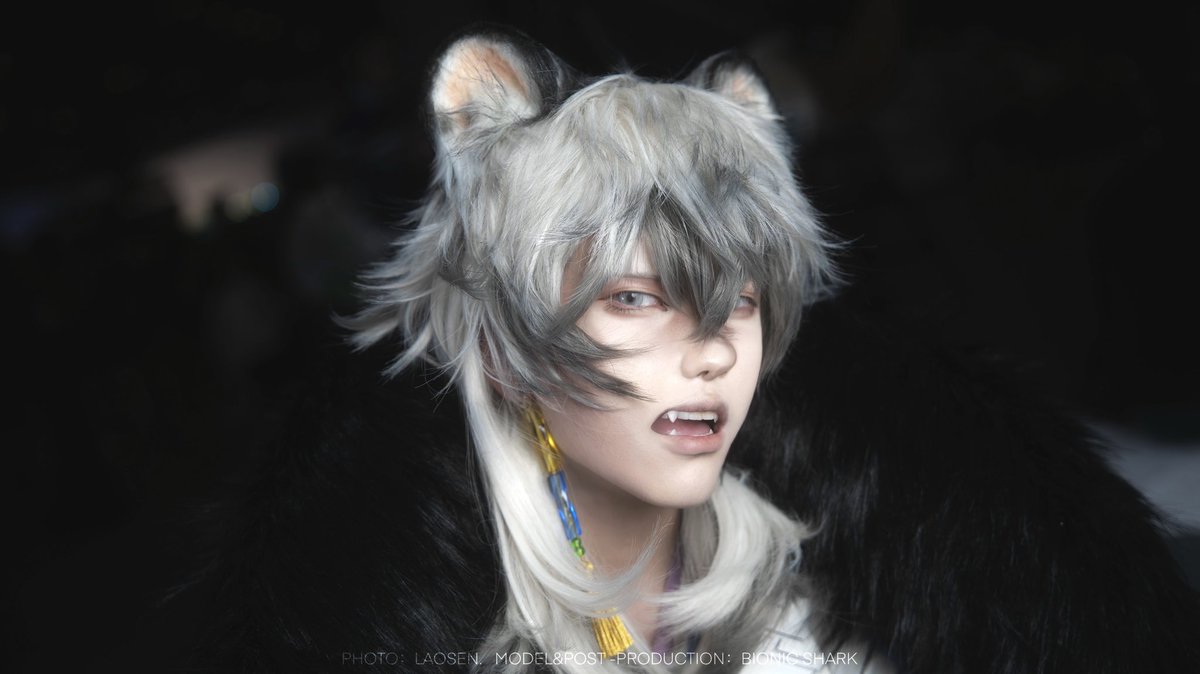 _Bionicshark_'s tweet photo. #SilverAsh
#Arknights #arkanis 
#cosplay https://t.co/NmA6Y7CeJL