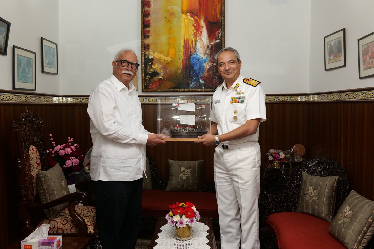InNwc's tweet photo. RAdm Arjun Dev Nair, Commandant, #InNwc, called on the Hon’ble Governor of Goa at Lok Bhavan and briefed him about the state of art Chola Bhavan, the home of the NWC and the forthcoming Goa Maritime Conclave #GMC26.  The Commandant also presented a model of Cholantiyam, a typical sailing vessel of the Chola period and an enduring symbol of India's #MaritimeLegacy.
