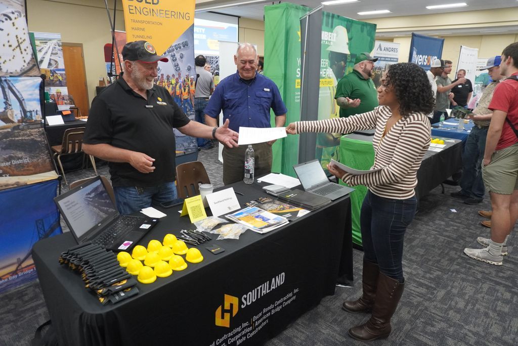 SE Career Center tweet media