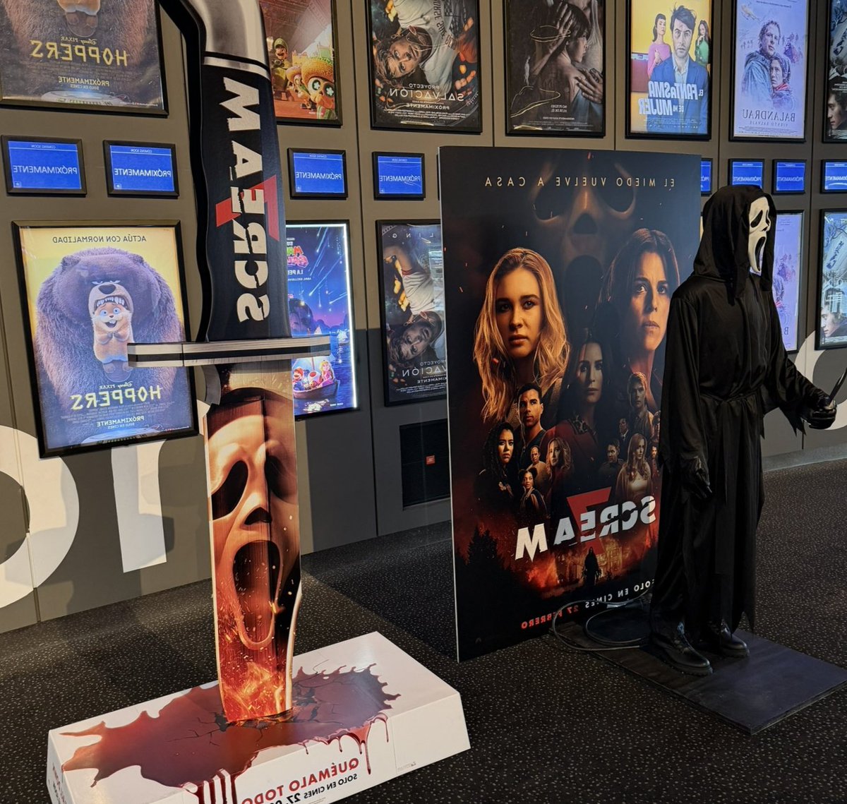 Esta maravilla se puede ver en <a href="/Cines_Kinepolis/">Kinepolis España</a> ❤️
#Scream7