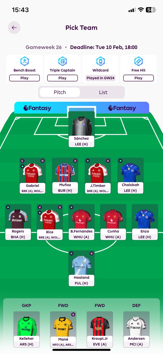 grgkyy's tweet photo. @FPL__Raptor do i start mane over anyone else https://t.co/4yI4tG5sbj