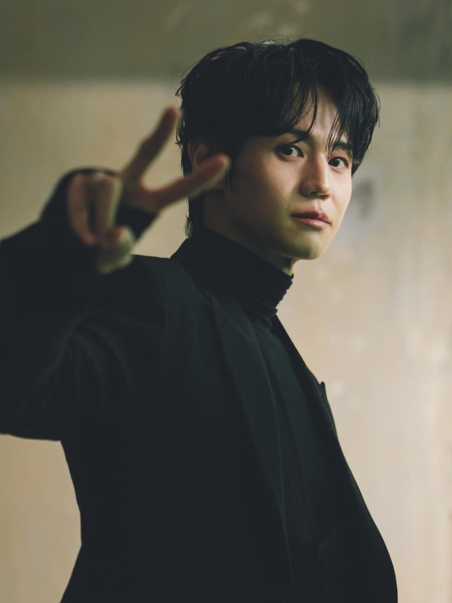 🖤 lightbobb ·‿· 🌟💡🥕 tweet media