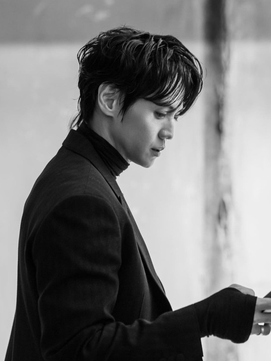 🖤 lightbobb ·‿· 🌟💡🥕 tweet media