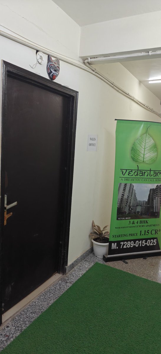 AnoopVNair10's tweet photo. @UPRERAofficial seals builder's office and builder takes revenge from residents by stopping maintenance services in Radicon Vedantam Society, #noidaextension

@OfficialGNIDA @Uppolice @UPGovt @tejpalnagarMLA @maheshsharmaBJP @dmgbnagar Urgent intervention required. https://t.co/z2lGImLub9
