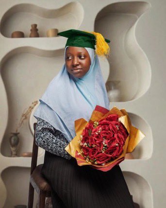 fuoyesmilegist1's tweet photo. Adeniyi Maryam Adedolapo, Overall Best Graduating Student (2024/2025 Set) of the Federal University Oye-Ekiti, with an outstanding CGPA of 4.89 from the Department of Anatomy.
#FUOYE10thConvocation https://t.co/A6jFIArvsT