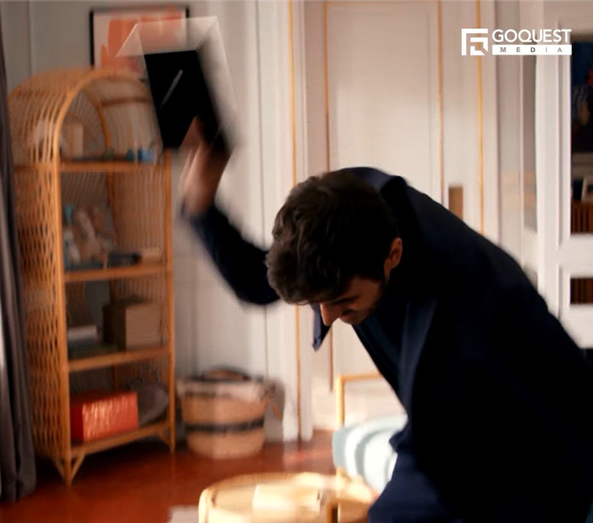 He needs a therapist asap 😭
• #Arafta • #MerTeş •