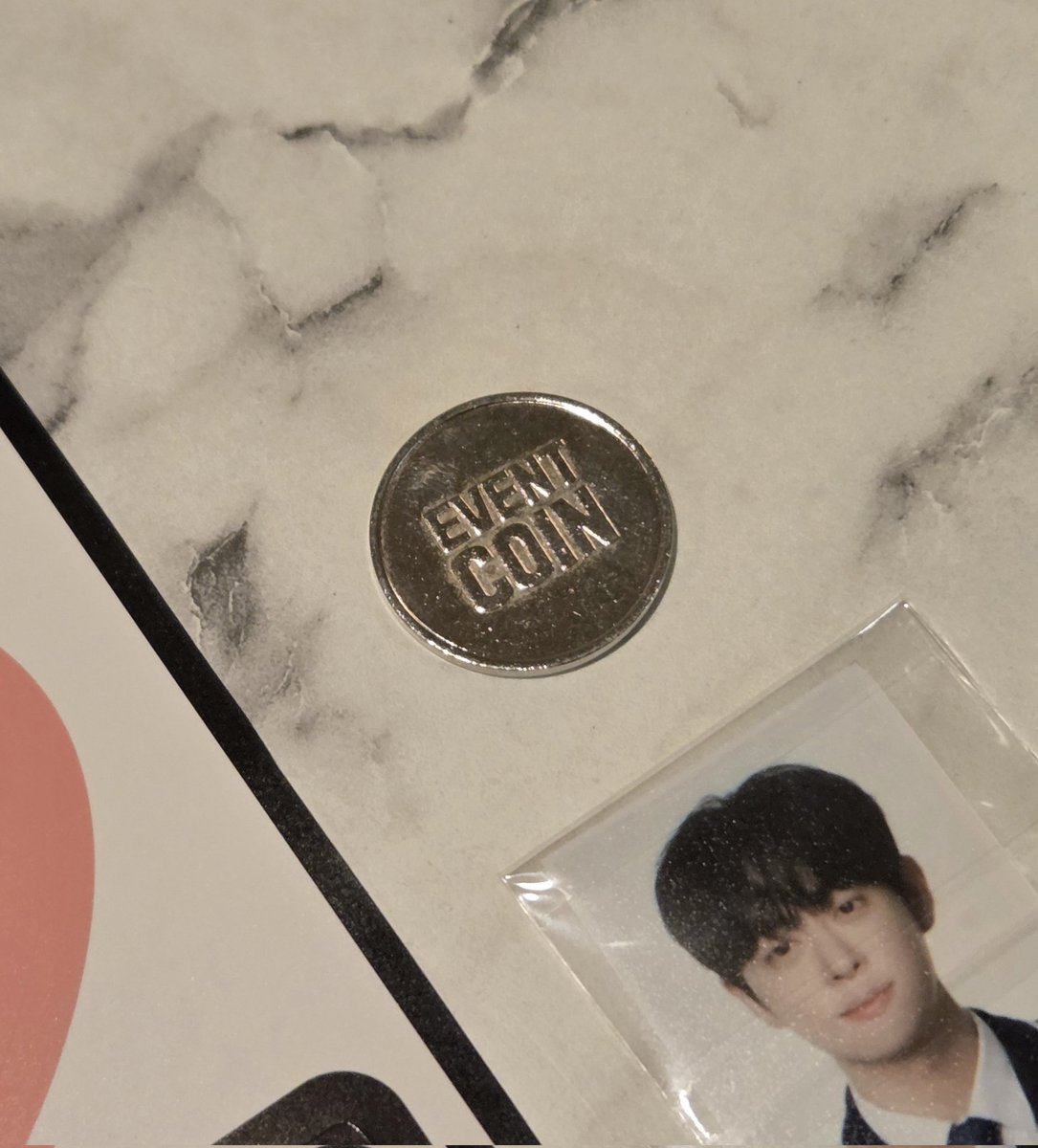 🖤E.BLACK DAY🖤 tweet media