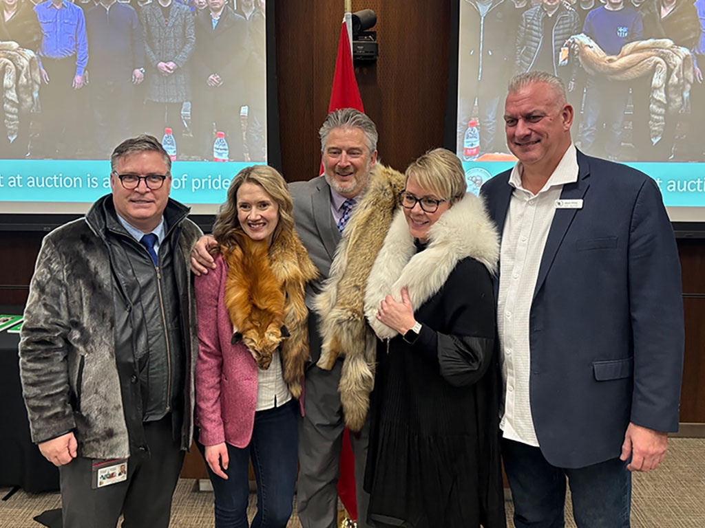 Fur Institute of Canada tweet media