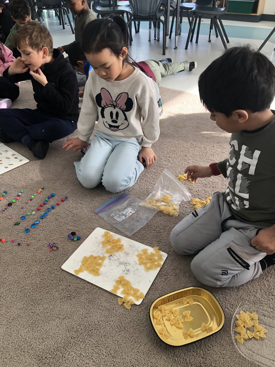 Mrs. Riley tweet media