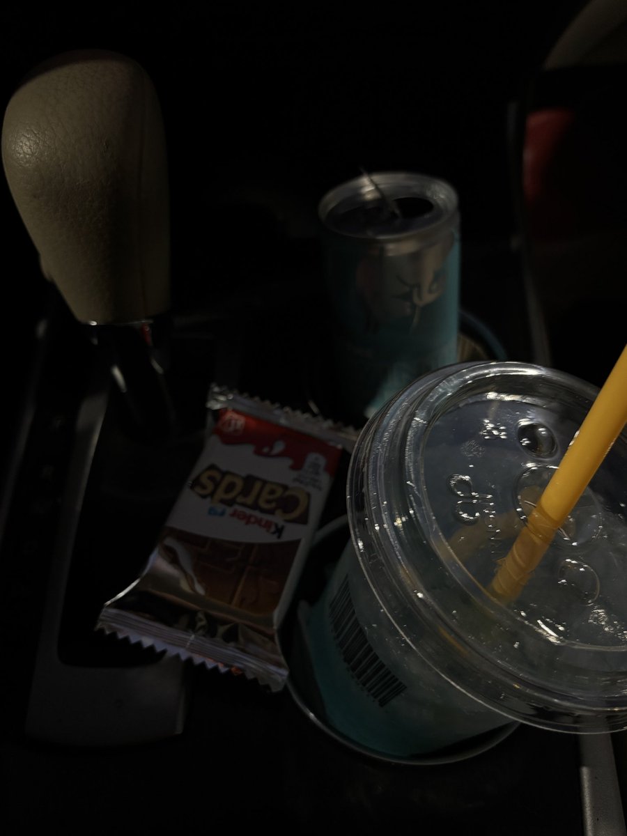 kno🎓 (@cestmoideema) on Twitter photo 