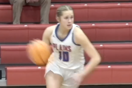 Channel1450com's tweet photo. Repost if Pleasant Plains’ Bailey Leach, Kerbi Shultz and Madison Burke had the best #POTW! Winner gets a @SpfldClinic prize pack. Ends at 10 pm! https://t.co/nWM12XSyoZ