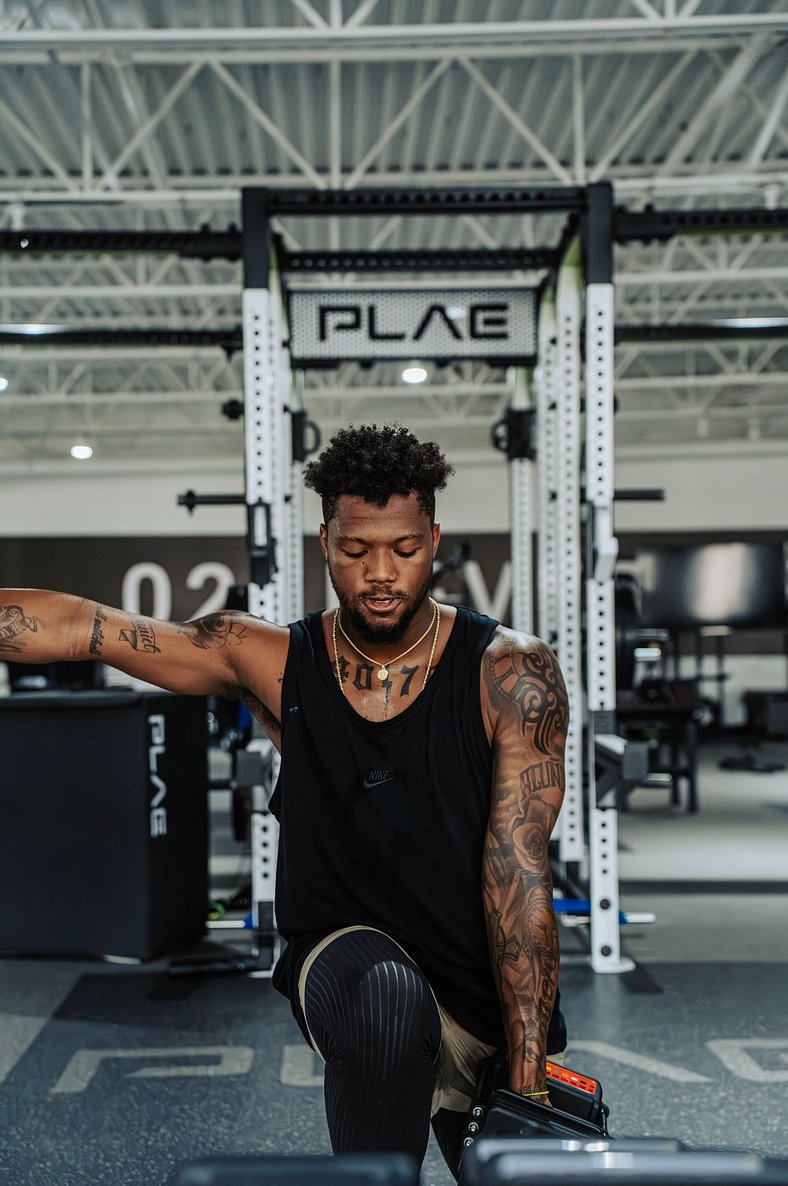 plaeglobal's tweet photo. The Power of The A. @ronaldacunajr24 putting in work where champions are built.

Atlanta grit. Relentless intent.

#RefuseSecondBest #AtlantaBraves https://t.co/epDFWDJ07c