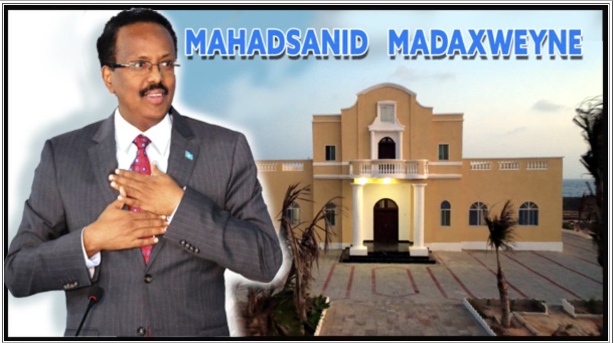 MrDuqa's tweet photo. Sawirkani waa Madaxwyne Mohamed Abdullahi Farmaajo iyo saaxiibkii oo 1984-kii ku dal-xiisaya Xeebta Saambuus ee duleedka Dalxiiska Ceel-jaalle. Maantana waa markhaatiga nool ee awoodda shacabka Soomaaliyeed, maxaa yeelay? Waa goob ay shacabka Soomaaliyeed ku qoreen bog aan horey loo daalacan, bog ay magac raaga uga dhigeen: Mahadsanid Madaxweyne.
