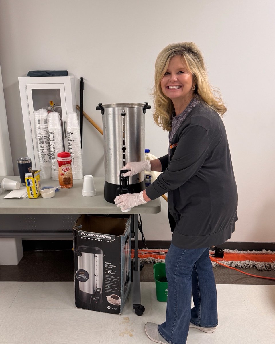 fiberfastnow's tweet photo. Tracy Parrish represented Mid Century at the Elmwood Annual Pancake &amp; Sausage Breakfast, hosted at Elmwood High School this weekend!
At Mid Century, supporting the communities we serve is at the heart of what we do—and Saturday morning was a perfect example of that in action🥞 https://t.co/CxY8LzswF1