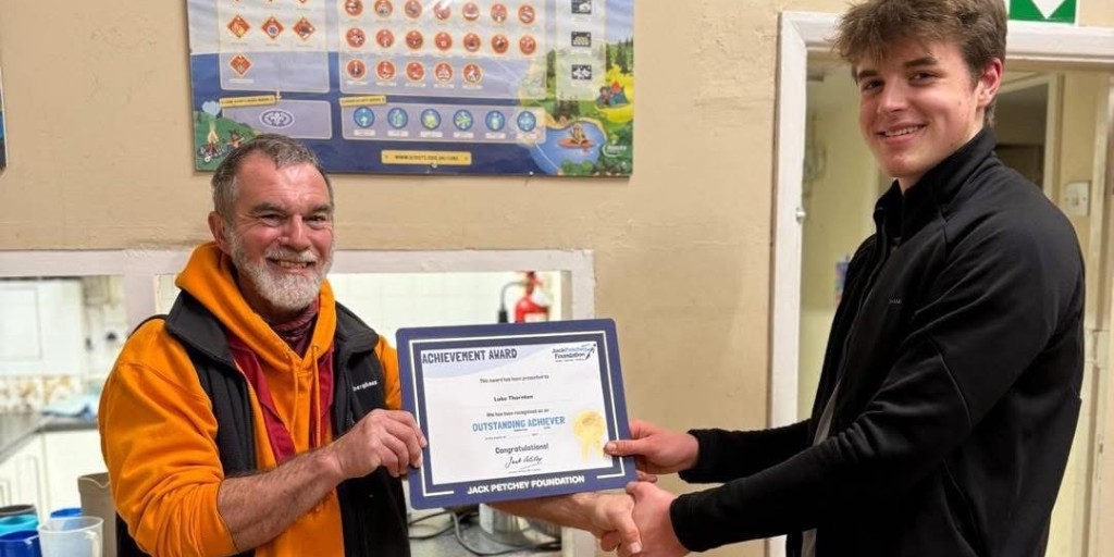TrinityCroydon's tweet photo. Big shoutout to Luke, Lower Sixth, who has been awarded a @JPFoundation Achievement Award for his volunteering with 6th Tolworth Scouts! 🌟 Leading camps, teaching paddlesports & inspiring others – amazing work. #TrinitySchool #JackPetcheyAward
https://t.co/NUkfgA5LRG https://t.co/zCfs3iHgAP